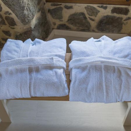 Casa Das Fiadeiras De Nemina Con Jacuzzi Esterno foto
