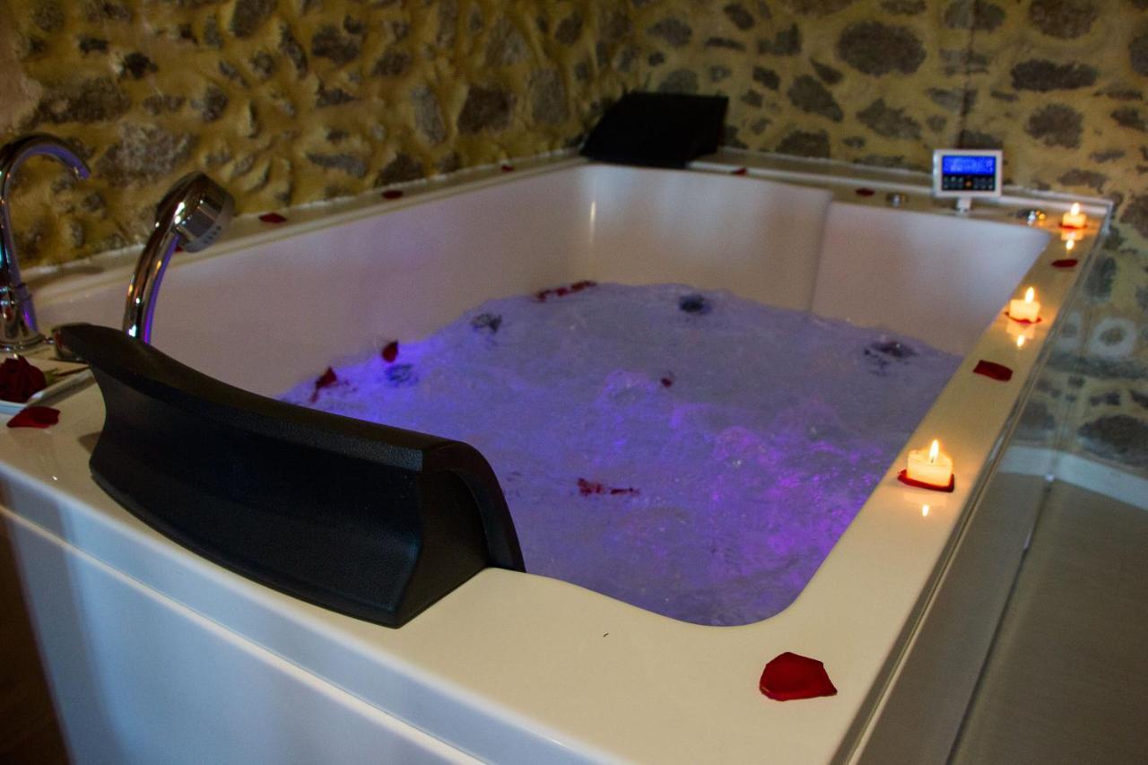 Casa Das Fiadeiras De Nemina Con Jacuzzi Esterno foto