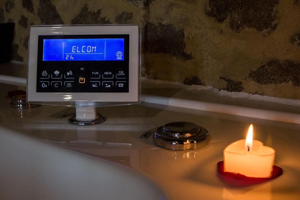Casa Das Fiadeiras De Nemina Con Jacuzzi Esterno foto